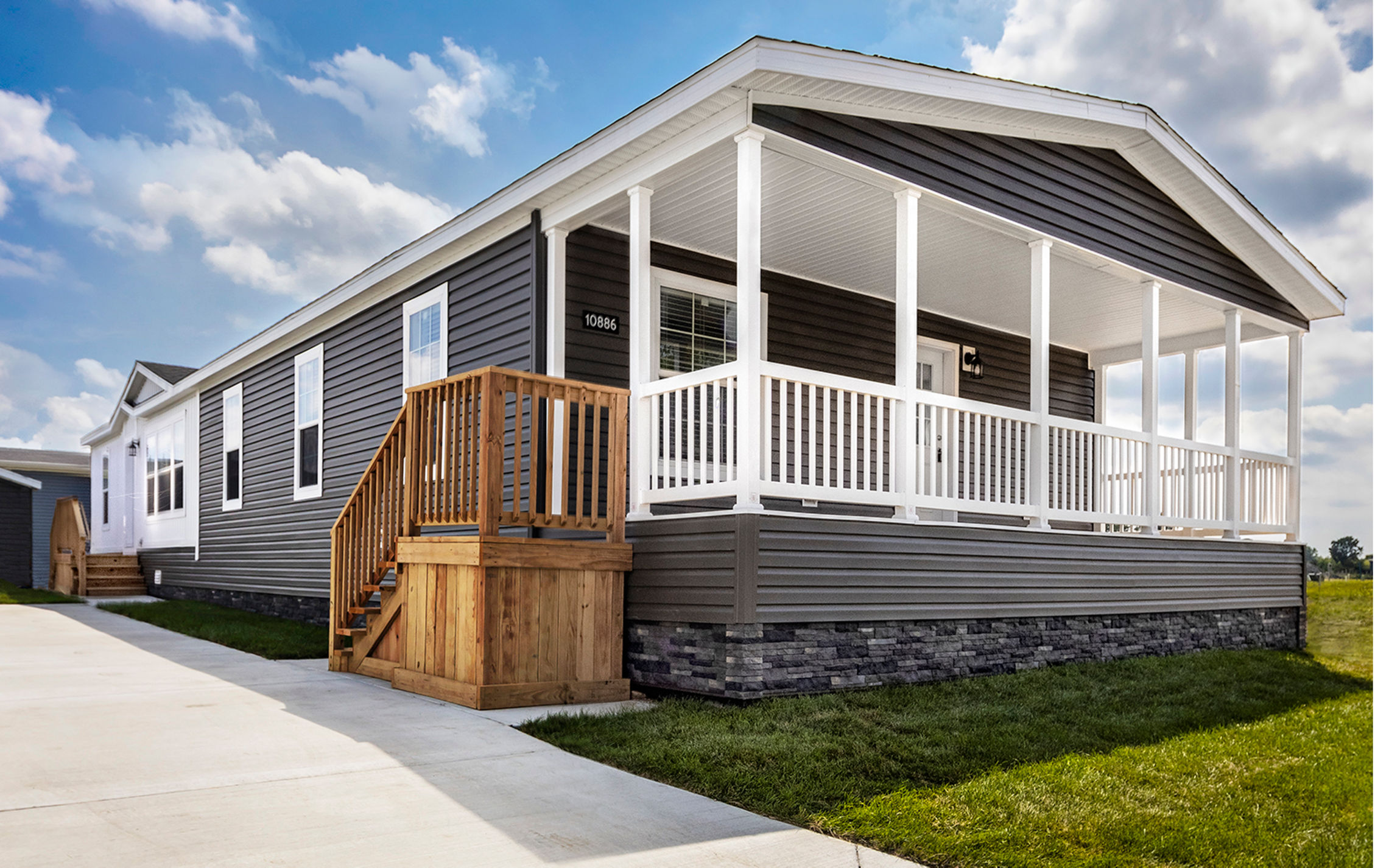 Modern manufactured home